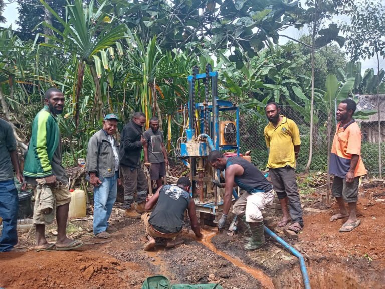 Eastern Sons drilling crew at work on site